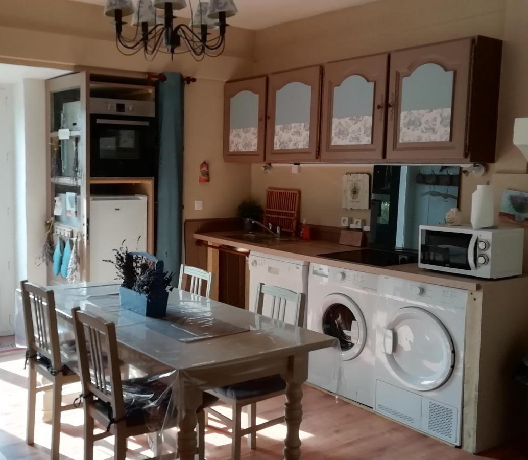 Les Bories En Champagne Villa Montlevon Exteriör bild
