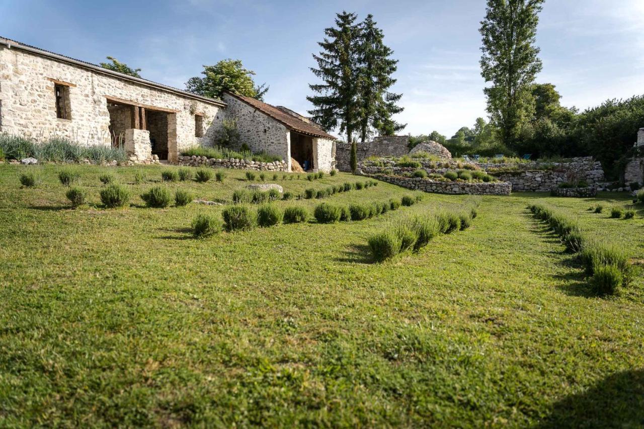 Les Bories En Champagne Villa Montlevon Exteriör bild